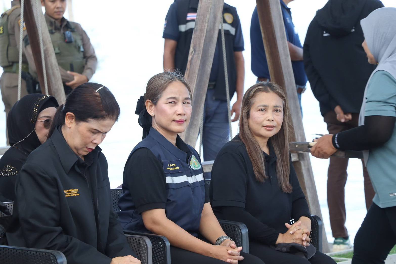 title - ปฏิรูปที่ดินจังหวัดสตูล ร่วมกิจกรรมปล่อยเรือประมงเพื่อจัดวางบ้านปลา (ซั้งกอ)